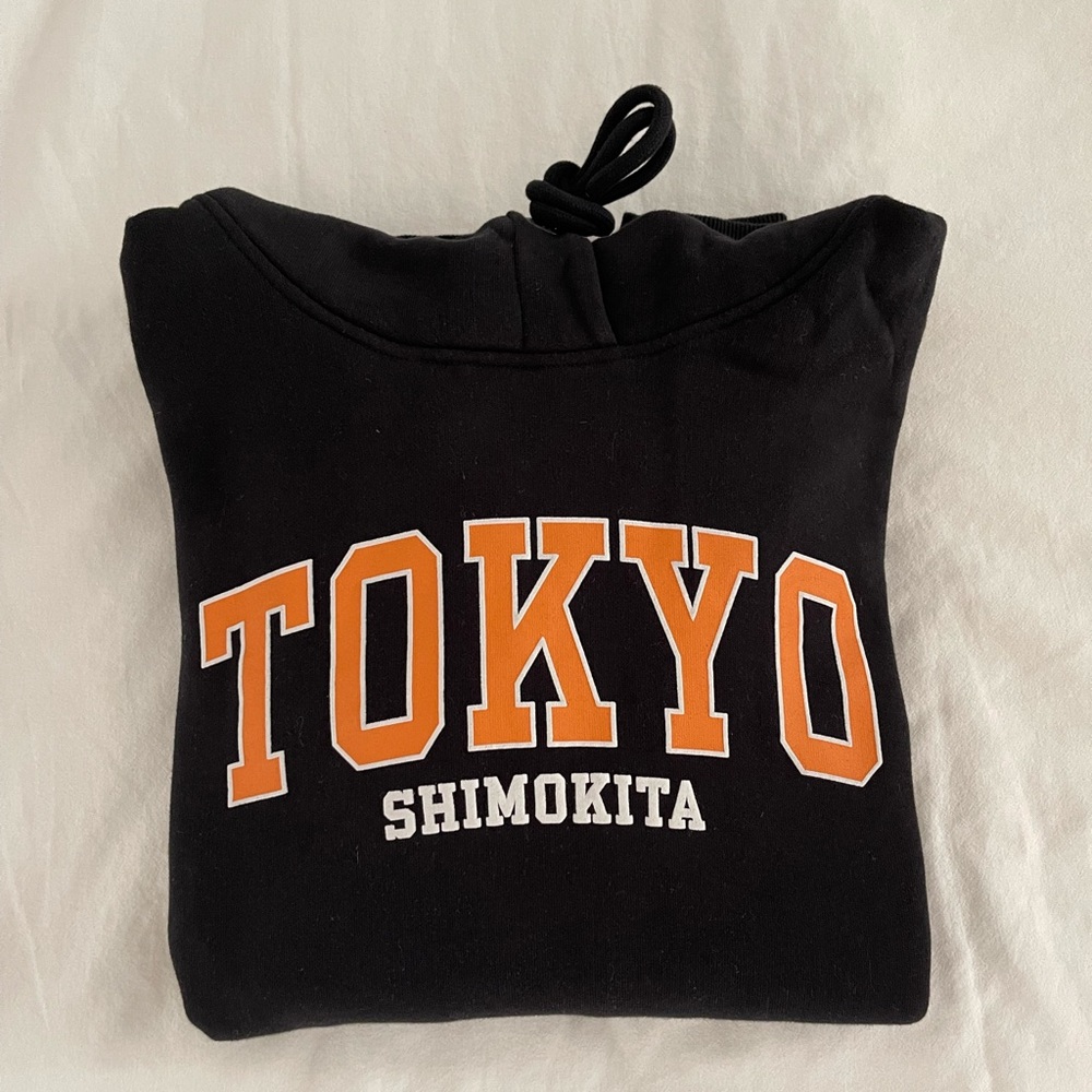 Superdry sweatshirt women’s size: XS